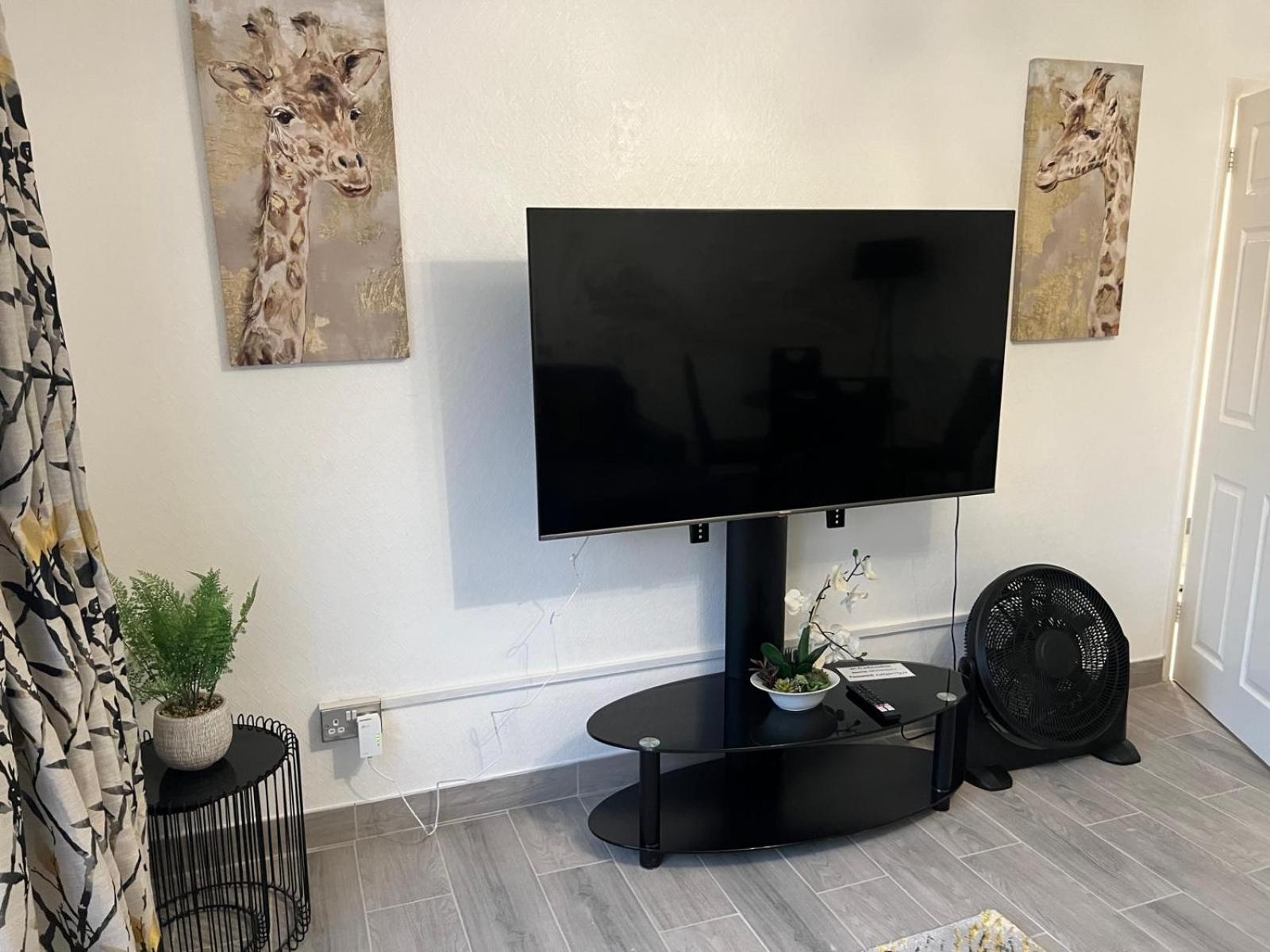 Beautiful 2-Bedroom In Grays Close To Lakeside Extérieur photo